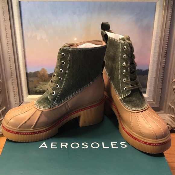 New oom. AEROSOLES Canvas Stellar Boots  with box 394tj - Picture 6 of 16
